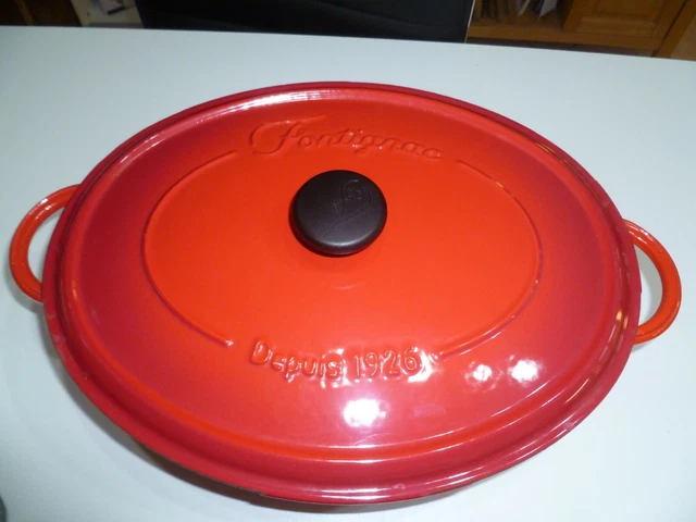 Cocotte en fonte émaillée rouge avec couvercle (Gebraucht) in Morges für CHF 30 – mit Lieferung