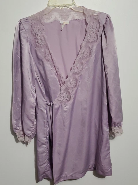 Vintage BARBIZON Lingerie Satin Lavender Lace Robe  Pockets No Belt One Size OS