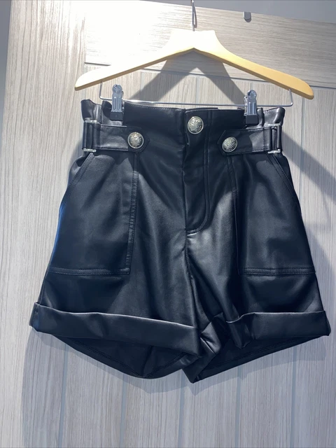 Pantaloncini neri River Island taglia 8 finta pelle
