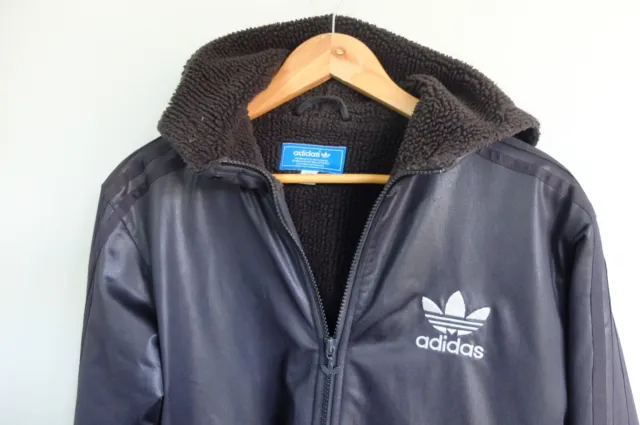 Adidas Chile 62’ Tracksuit jacket S Black trefoil wetlook 2011 hooded sherpa