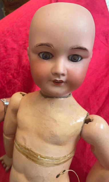 Poupée Unis France, moule 301, tête porcelaine, bouche ouver