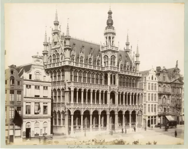 Belgique, Bruxelles, maison du roi  Vintage albumen print  Tirage albuminé