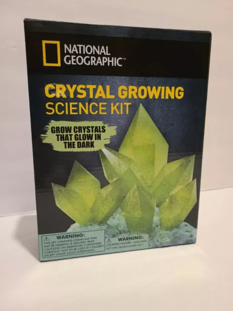 National Geographic Crystal Growing Science Kit “Glow in Dark” NEW