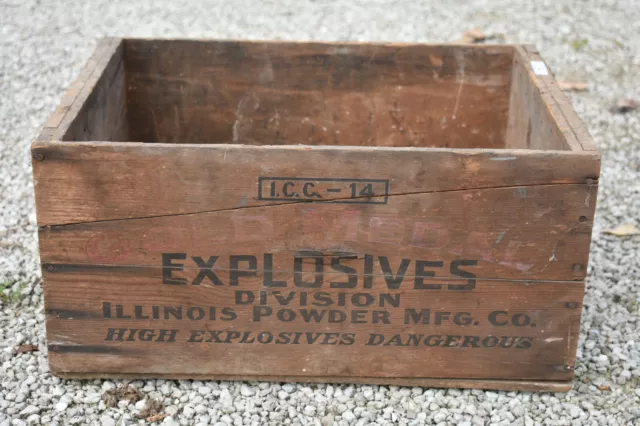 Vtg Gold Medal Explosives Wooden Box Crate, Explosives Division Illinois Powder