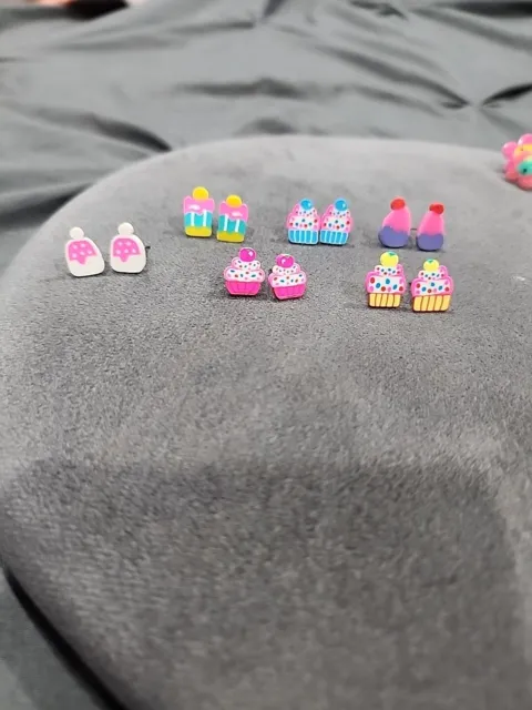 Claires Cupcake Earrings