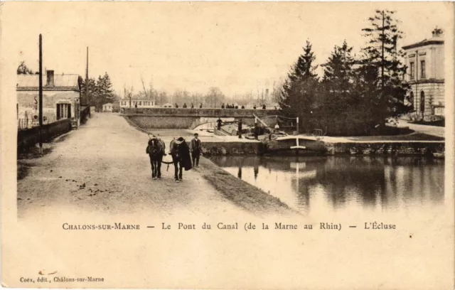 CPA CHALONS-sur-MARNE Le Pont du Canal (de la Marne su Rhin) L'ecluse (743092)