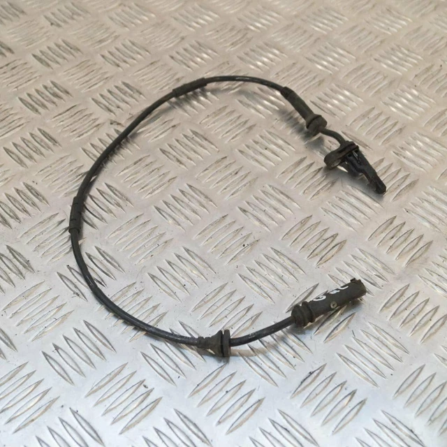 Capteur ABS Arrière Gauche – Compatible Mercedes S-Klasse W220 & CL C215 280 à 65 AMG (1998-2006) – Référence 2205400417 – Qualité Fiable