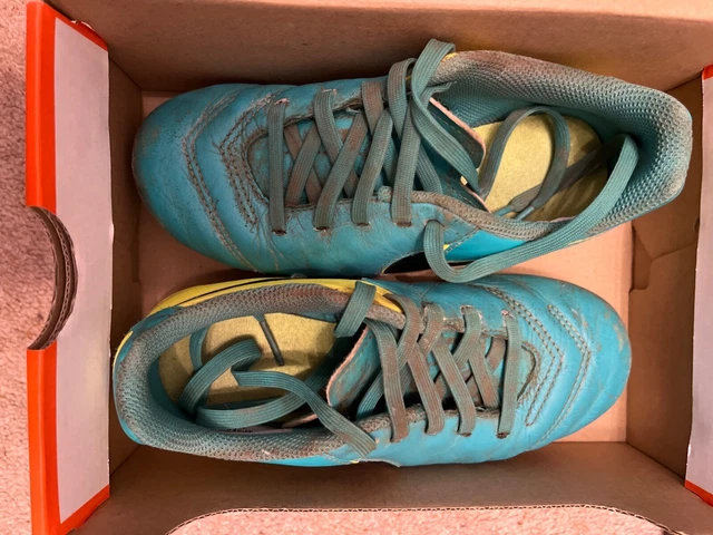 Nike JR Tempo Legende VI FG Fußballschuhe Gr. UK 12 guter Zustand 