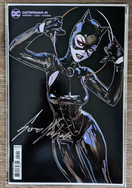 Catwoman #41 1:25 Incentive Variant Signed By Sozomaika Nm/Nm+ Signature