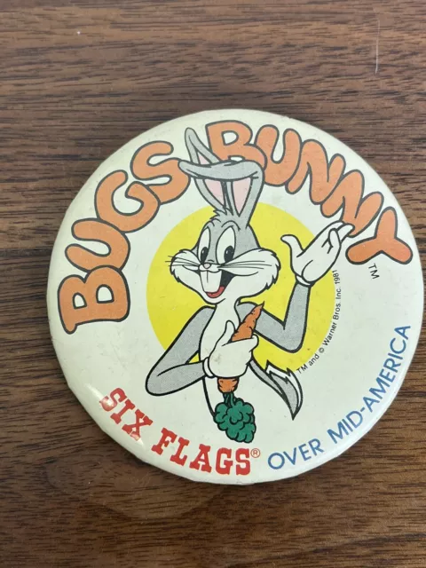 Bugs Bunny pinback button pin 1981 six 6 flags over mid-america looney tunes vtg
