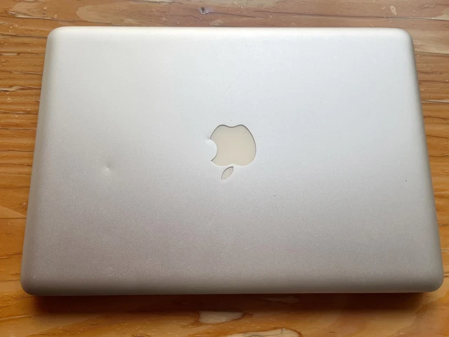 MacBook pro 13 Late 2011 2,4 GHz Intel Core i5 4GB SSD 256 GB