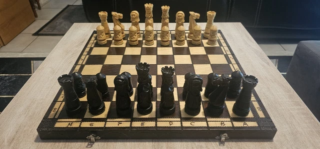 Jeu D'échecs XL Hong Kong – Pièces En Os – Échiquier Marron – Rare