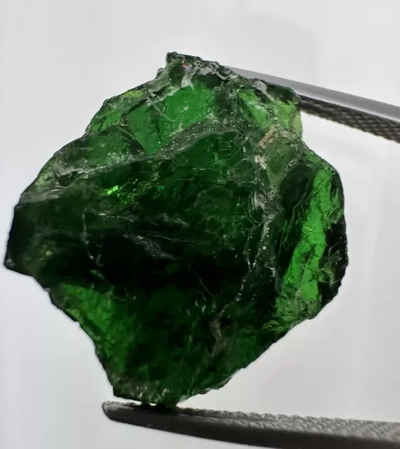 22.4 Ct Natural Tsavorite Garnet