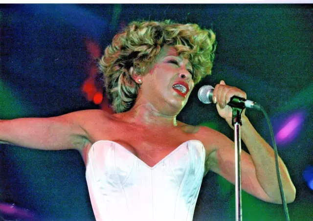 Tina Turner Photo 1996 Unique Unreleased Image Exclusive 12 Inch Close Up  Photo