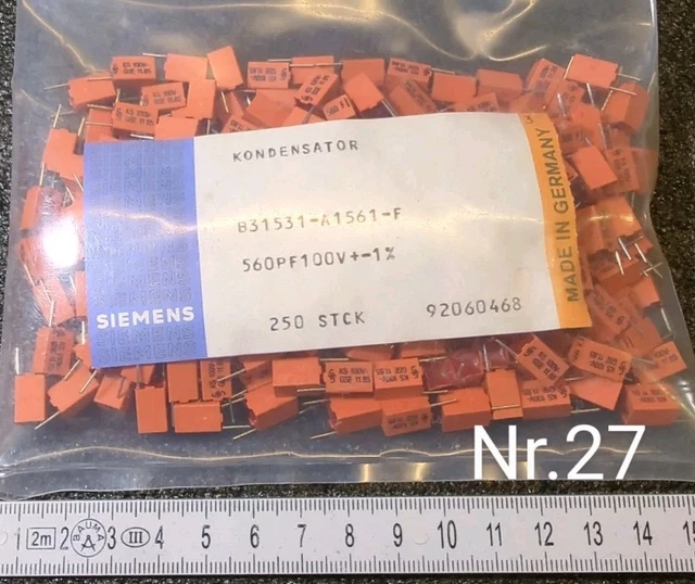 Keramik-Vielschicht-Kondensator, 220 pF, 100 V, RM 5, 5 Keramik-Vielschicht-Kondensator, 220 pF, 100 V, RM 5, 5