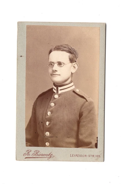 CDV Foto Soldat - Berlin 1880er
