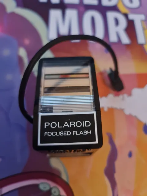 Polaroid focused flash model 490 ***UNTESTED, AS IS***