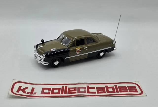 Miniature White Rose 1/43 - Ford 1949 Police California Highway Patrol, Boîte
