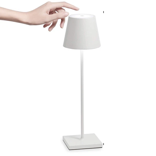 Lampada da Tavolo LED stile Poldina Dimmerabile Ricaricabile USB Bianca o Nera 2