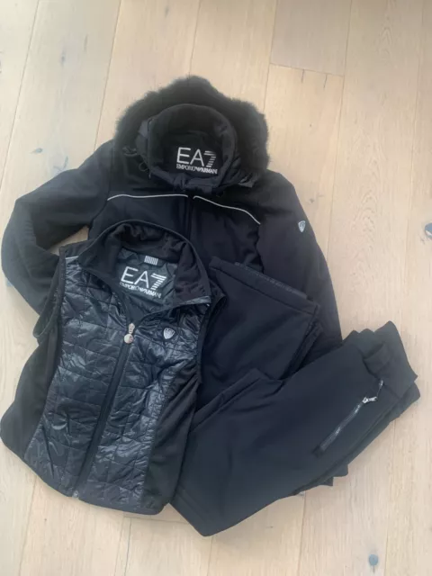 EMPORIO ARMANI  EA7  Skianzug 3 -teile mit echt Pelz Gr.S !!!