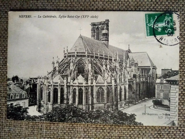 Cpa Nevers La Cathedral Saint Cyr Church
