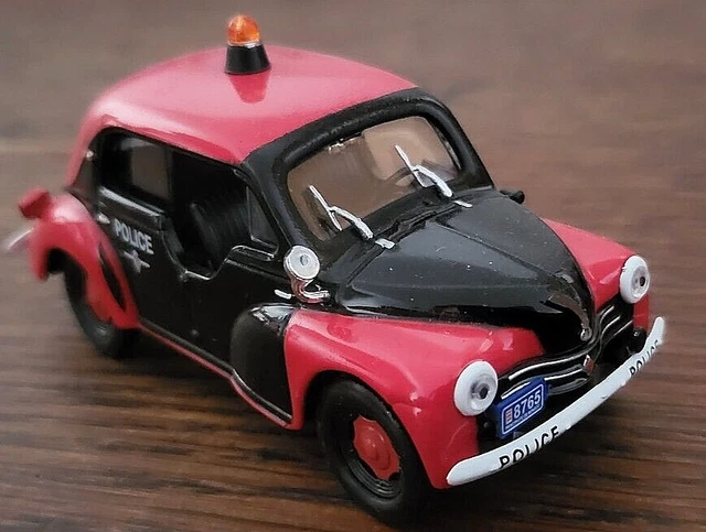 Lot De 2 Miniatures 1/43 – Citroën HY Police + Renault 4CV Police Par Eligor/IXO