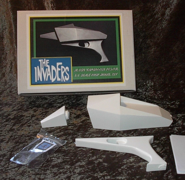 THE INVADERS ALIEN Pistol Resin Prop Replica Model Kit £33.48 - PicClick UK