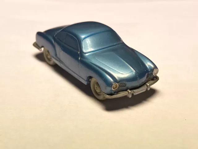 Wiking: VW Karmann Ghia,unverglast,  blau m'ic, Top-Zustand, GK 34/1 A