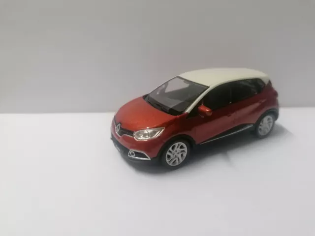 Renault Captur - NOREV  1:43 éme   emballage d'origine capsule   (neuf)