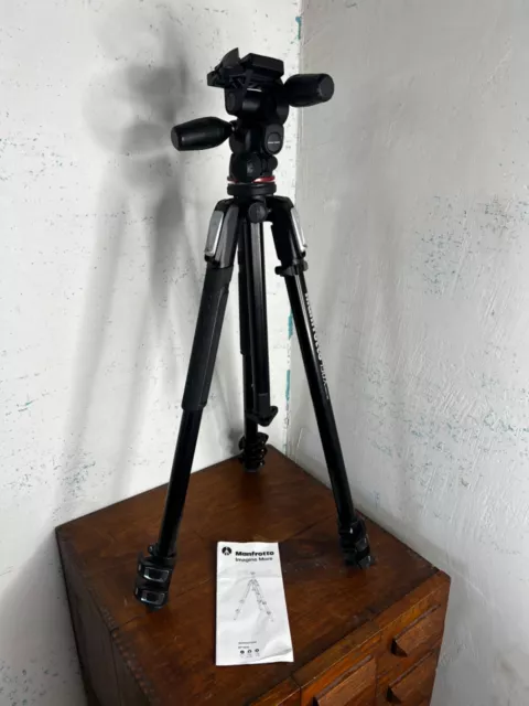 Manfrotto Tripod (MT190X3) with Head - Aluminum