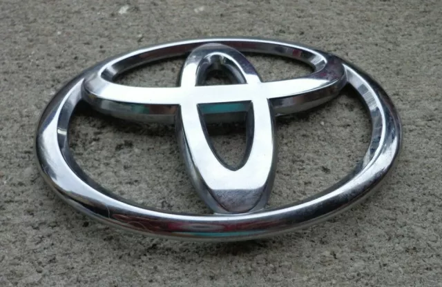 Toyota Camry 5.125" trunk emblem badge decal logo rear OEM Factory Genuine Stock