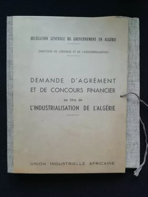 Classeur UNION INDUSTRIELLE AFRICAINE - vers 1960 - Algérie Française  Industrie