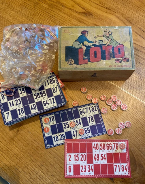 Ancien Jeu De Foot Compétition Années 50 – Joueurs En Aluminium Peint – Vintage