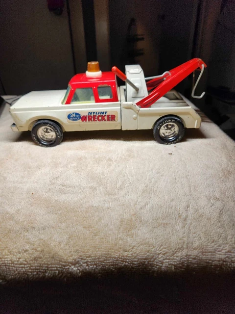 Vintage Nylint Wrecker Tow Truck USA 24 HOUR SERVICE 1970's