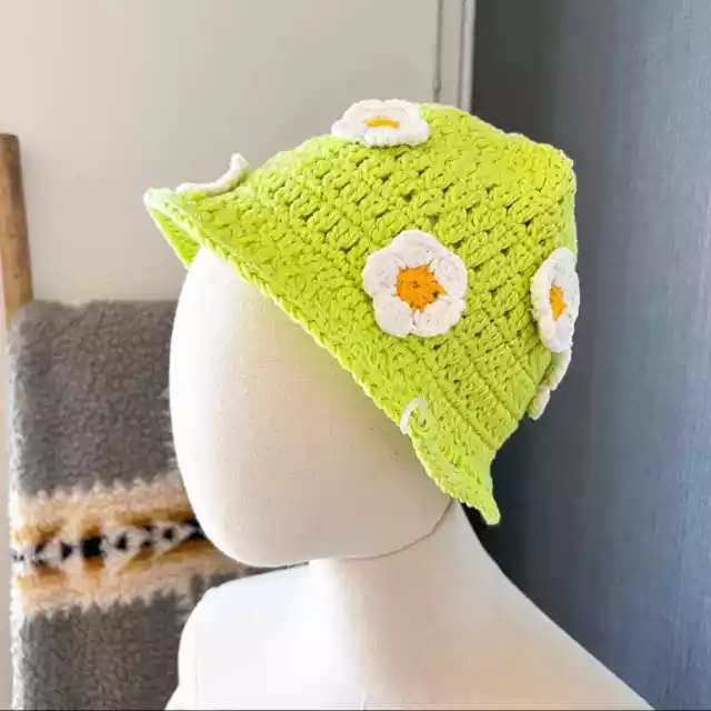 Urban Outfitters Cotton Lennie Crochet Knit Green Floral Bucket Hat One Size