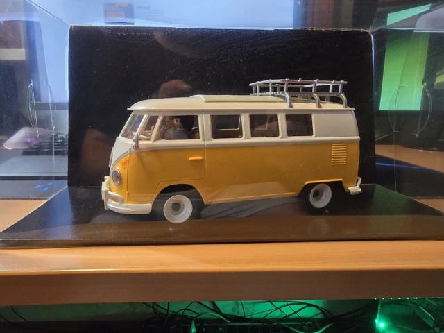 VW Bulli T1 Bus Pick Ups Double Cabin Product License 1:3 4-1