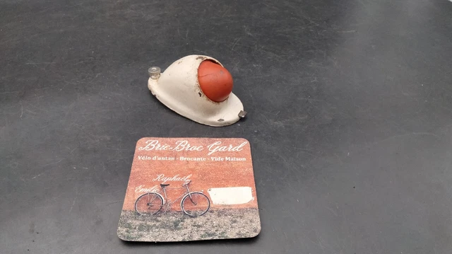 Ancien Feu De Vélo VELO – Fabrication Française – Vintage Et Fonctionnel