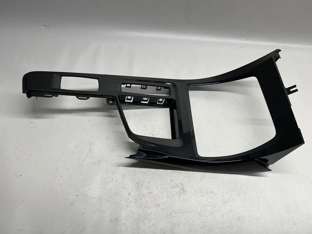 Contour Console Centrale BMW Série 5 E60 – Occasion, Réf 6988994-09