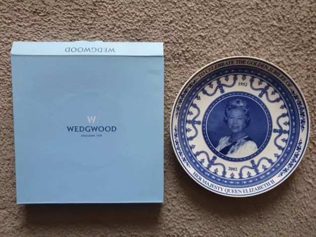 Wedgwood Golden Jubilee Queen Elizabeth 2nd Commemorative Plate