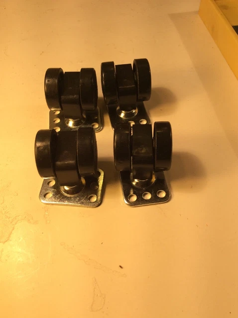 Plastic Swivel Casters 1  inch diam  Set of 4  Brand New