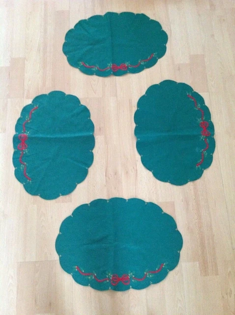 Tappetini Posto Vintage NATALE Cotone x 4 Ovali Ricamati 46cmx32cm ciascuno Ottimi