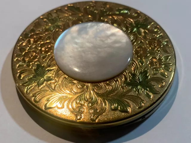 American Beauty Vintage Compact Gold Tone & Mother Of Pearl Disc W/Tint Of Color