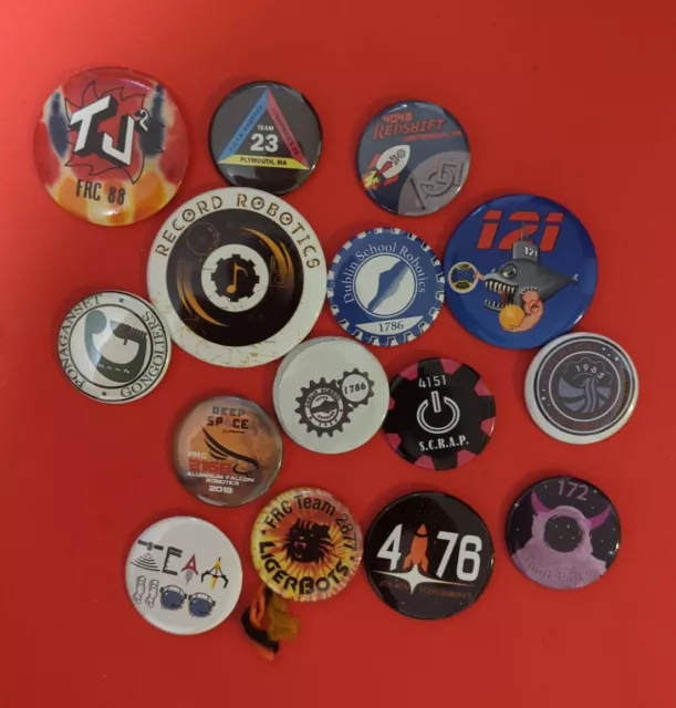 Lot of 15  Buttons Pins Souvenir (2" to 3.5") Diameter