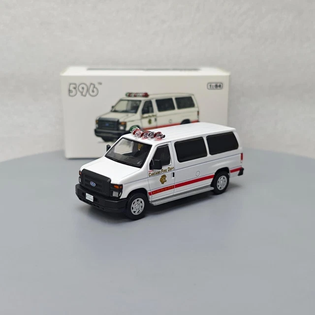 Miniature 1/64 Chicago Fire Department - Voiture De Pompiers En Métal - Modèle 596 - Neuf Sous Blister