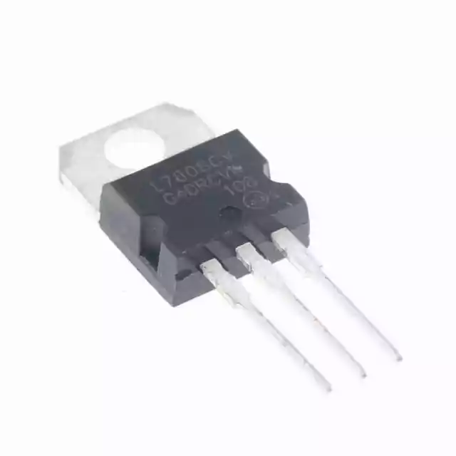 50PCS L7808CV LM7808 MC7808 TO-220 Voltage Regulator IC