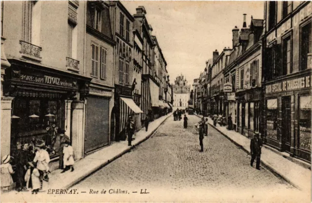 CPA ÉPERNAY - Rue de Chalons (741654)