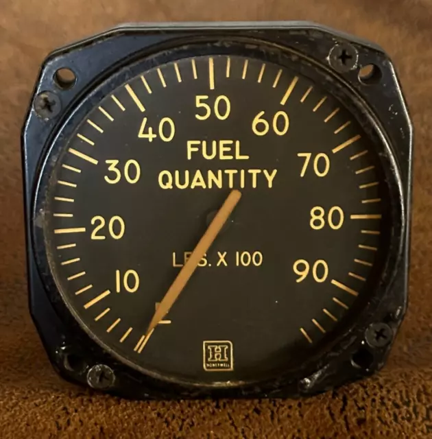 VTG WW2 Aircraft Fuel Quantity Indicator Gauge JG7021A75  Minneapolis Honeywell