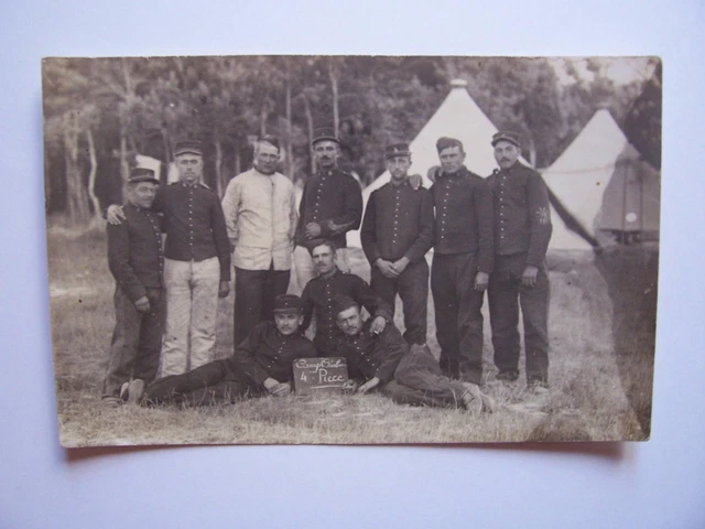 CPA - ( Photo-Carte ) - Groupe de 10 Soldats  - Camp de Chalons-sur-Marne - 1911