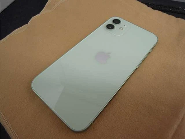 iPhone - iPhone12 64GB ホワイト MGHP3J/A(Sim Free)NTT Amazon.com: Apple iPhone 12, 64GB, White - T-Mobile (Renewed