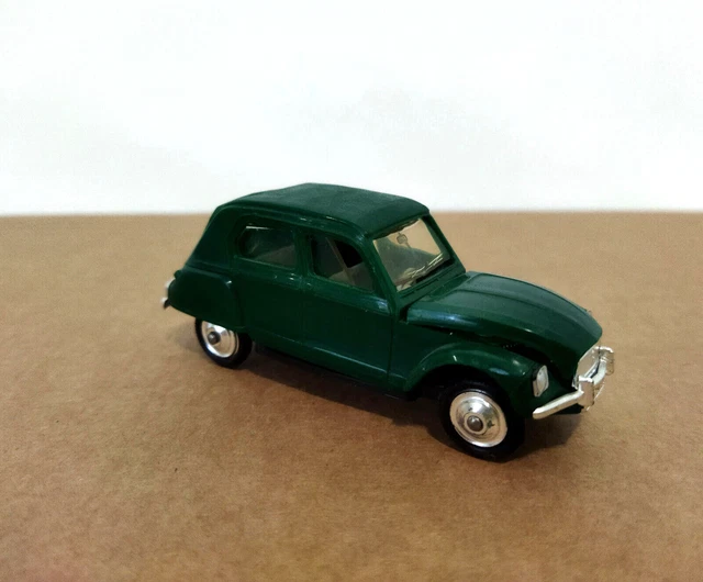 Miniature Norev 1/43 – Citroën Dyane Rouge, Série Les Miniatures, N°157